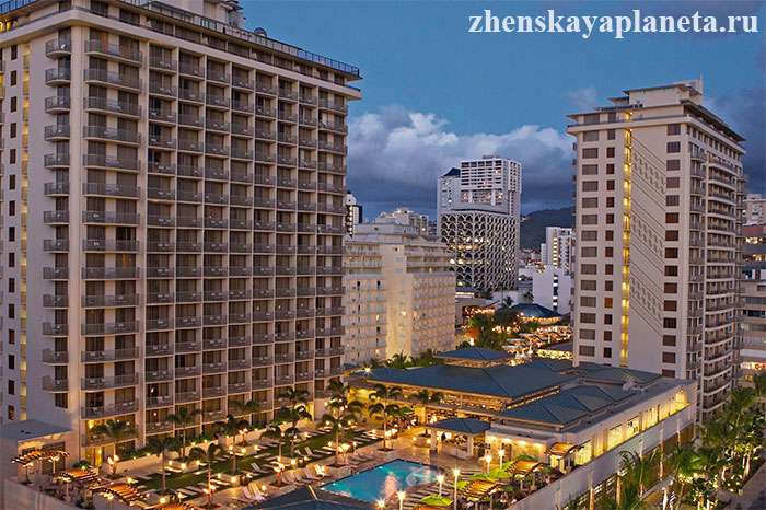 Embassy-Suites-Waikiki-Beach-Walk-отель