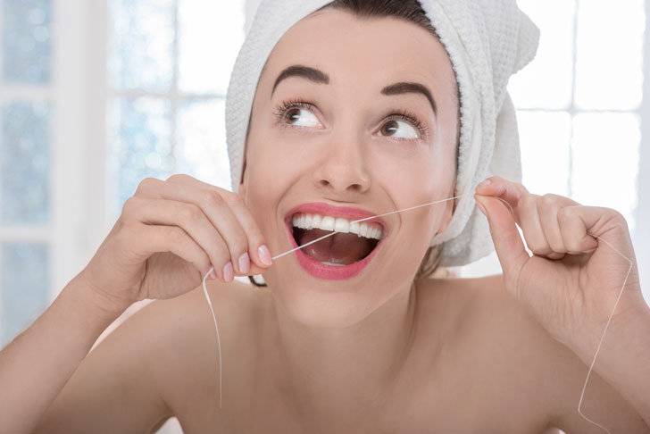 зубной нить для чистки и отбеливания зубов в домашних условиях