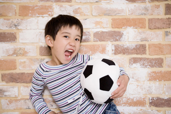 как приучить ребенка к спорту