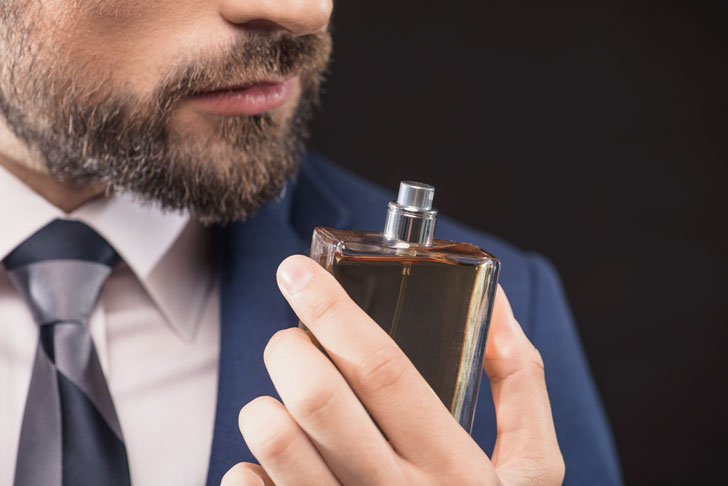 как пользоваться мужской парфюмерией
