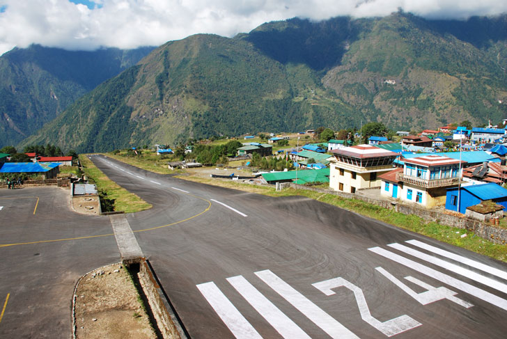 опасный аэропорт Непал