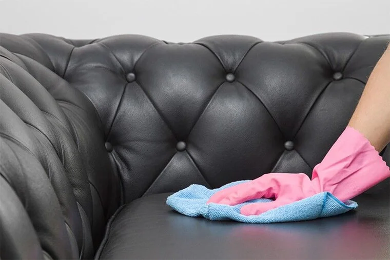 чистка кожаной мебели в домашних условиях