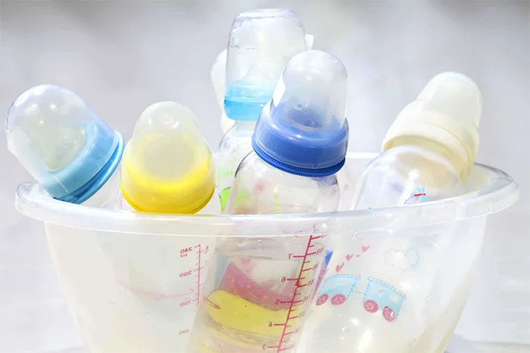 бутылочки для кормления новорожденного ребенка