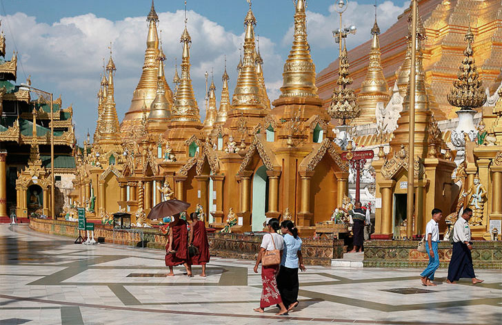 Мьянма в золоте
