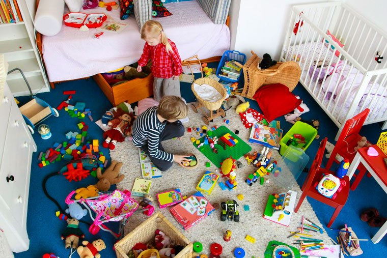 Как поддерживать порядок в доме с маленькими детьми: 5 советов