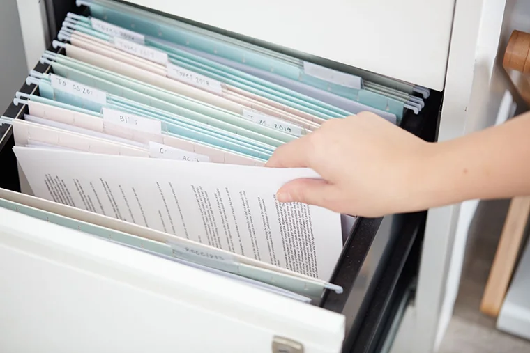 аккуратное хранение документов в домашних условиях
